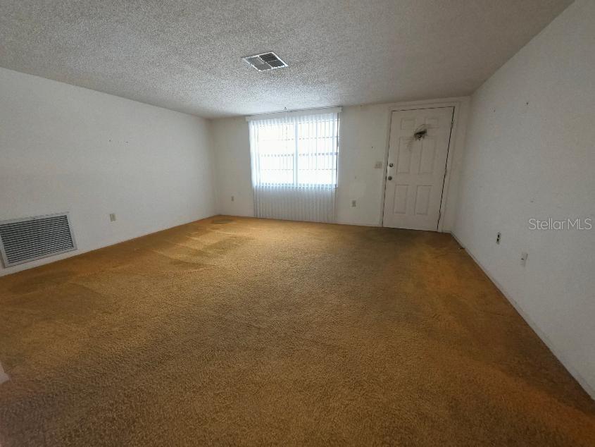 7639 Seashore Dr Property Photo 3