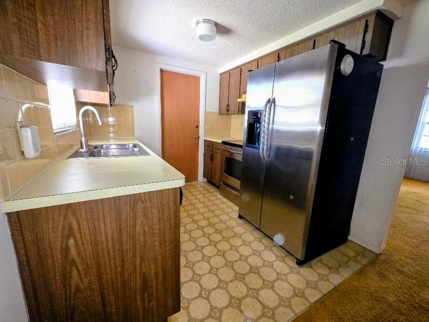 7639 Seashore Dr Property Photo 7
