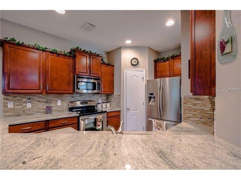 7001 Interbay Blvd #165 Property Photo 4