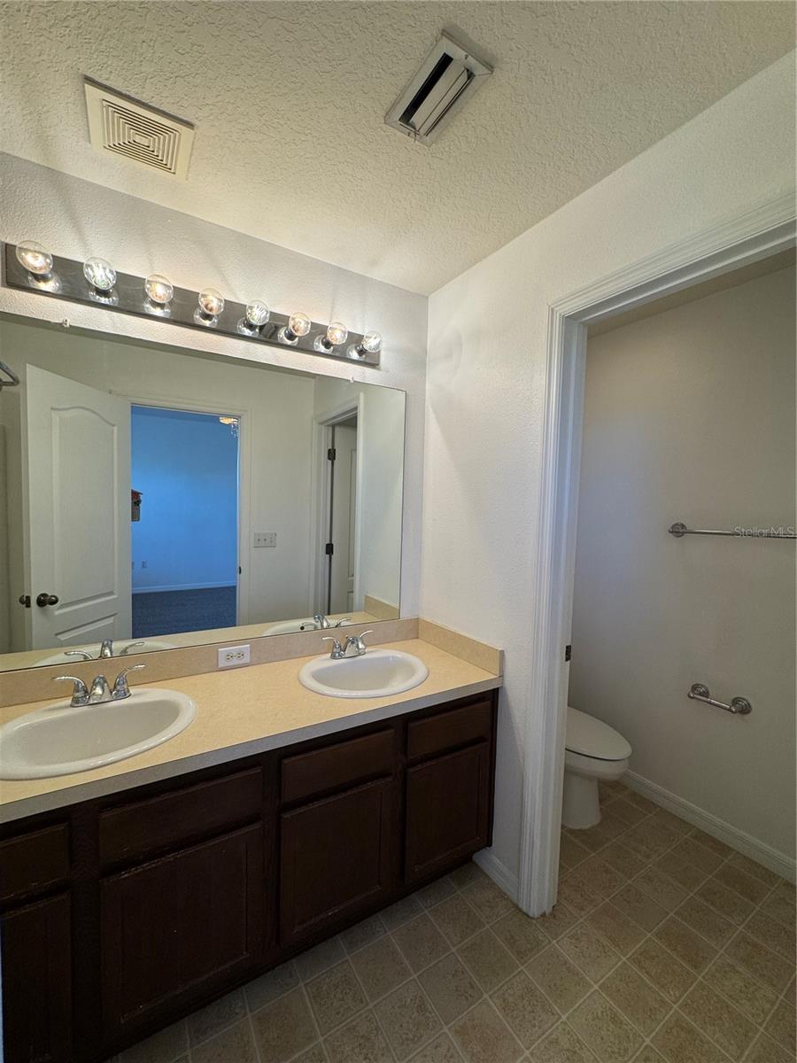 9124 Moonlit Meadows Loop Property Photo 12