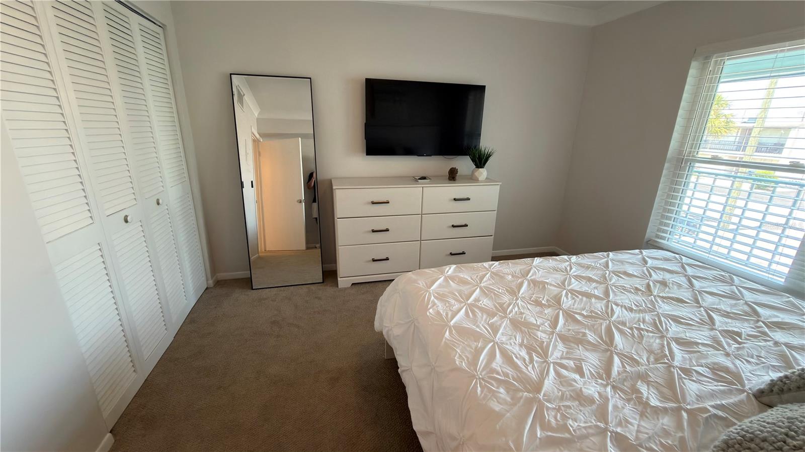 680 71st Ave #8 Property Photo 11