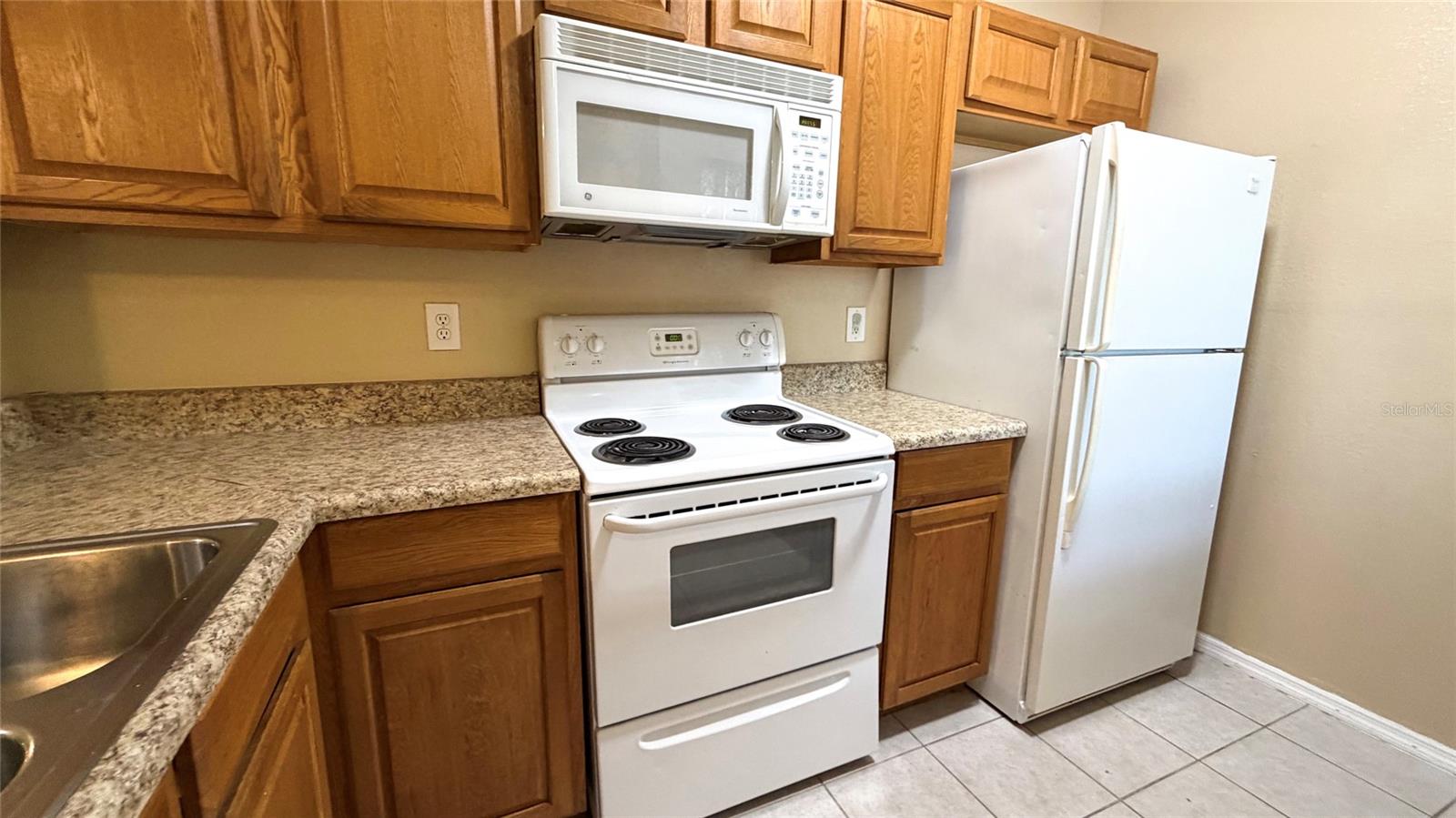 9523 Grovedale Cir #101 Property Photo 16