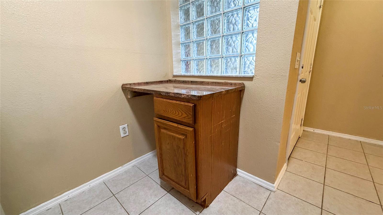 9523 Grovedale Cir #101 Property Photo 17