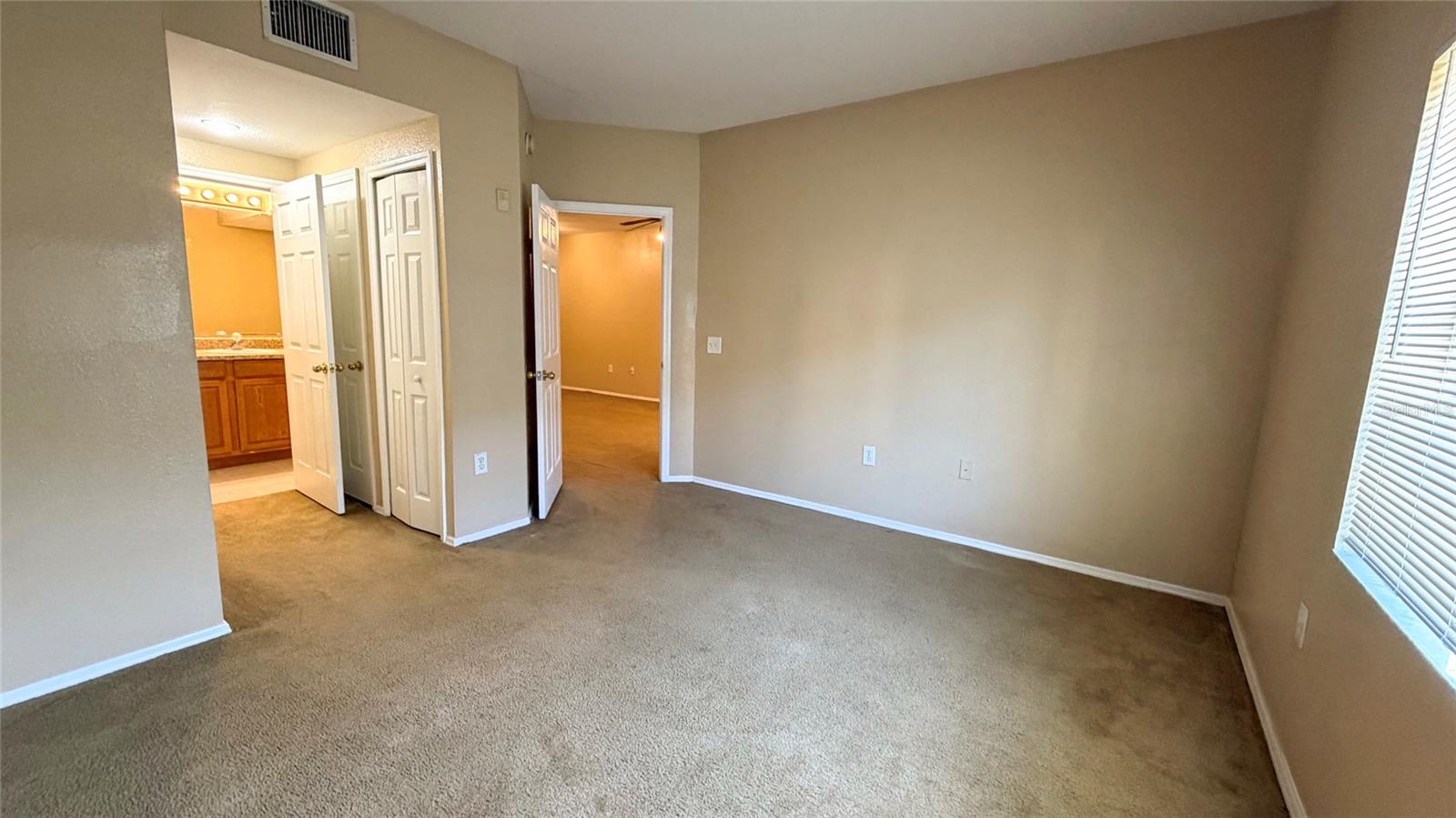 9523 Grovedale Cir #101 Property Photo 30