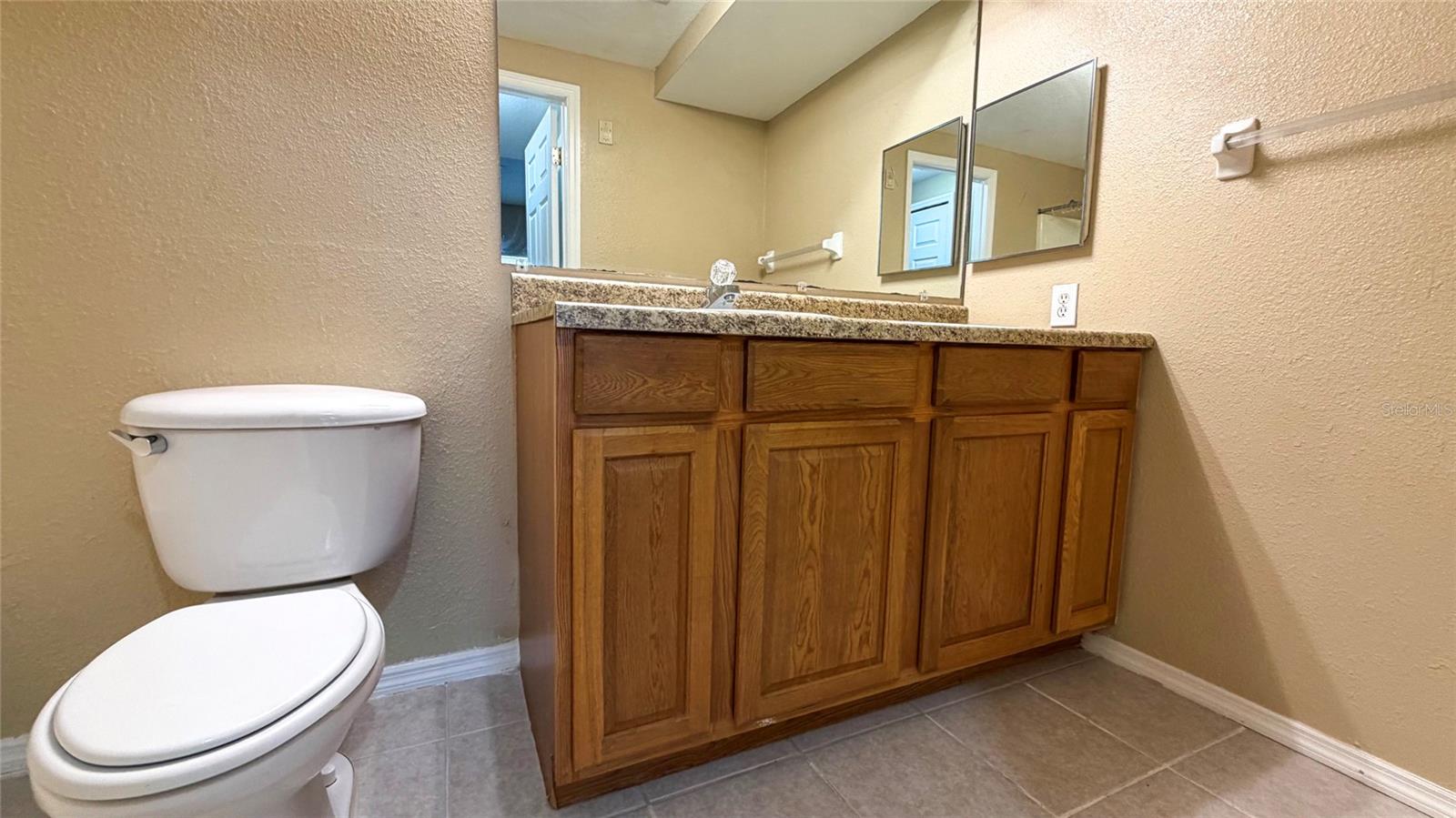 9523 Grovedale Cir #101 Property Photo 32
