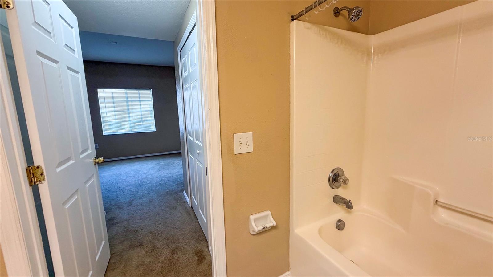 9523 Grovedale Cir #101 Property Photo 35