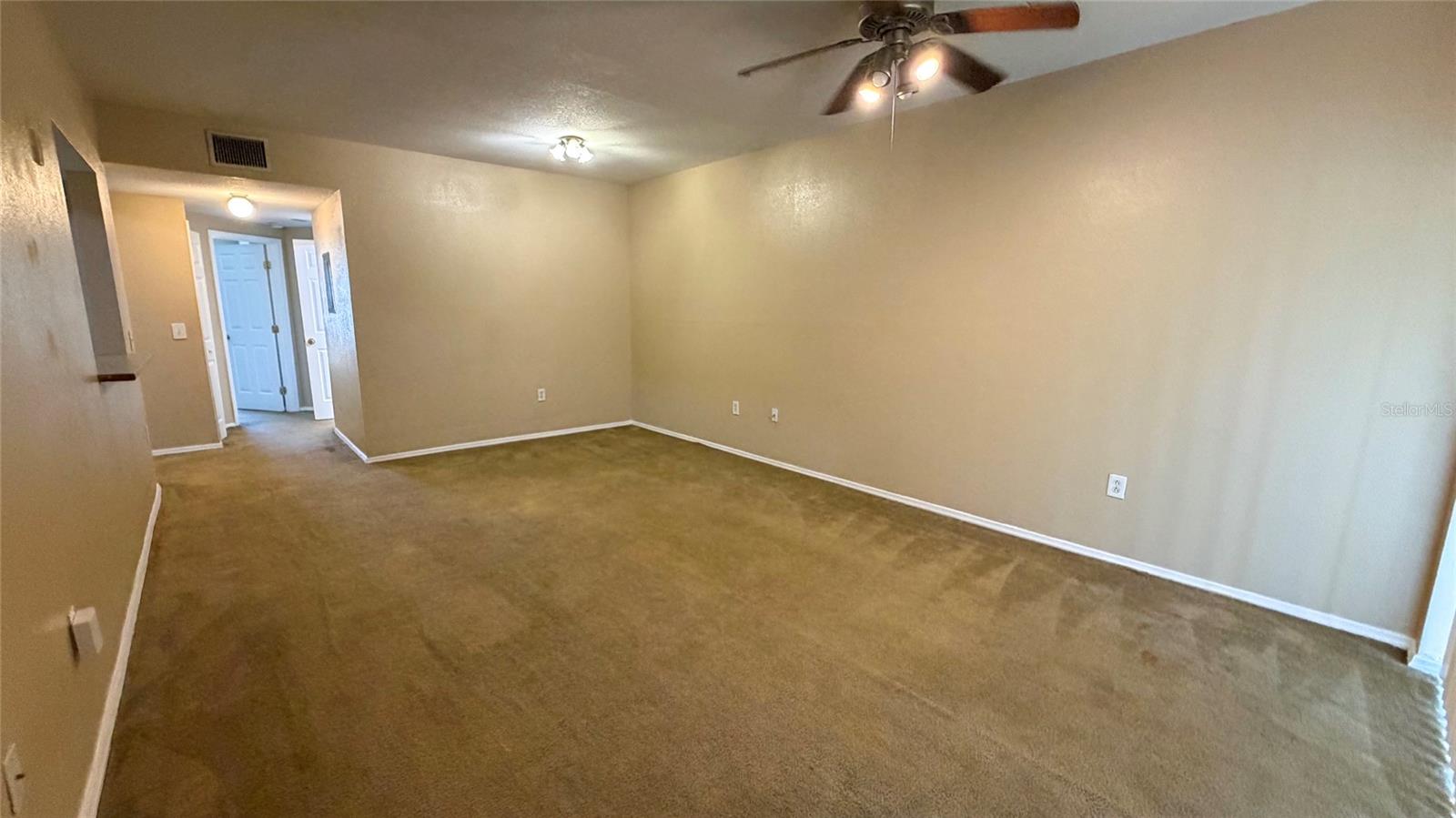 9523 Grovedale Cir #101 Property Photo 40
