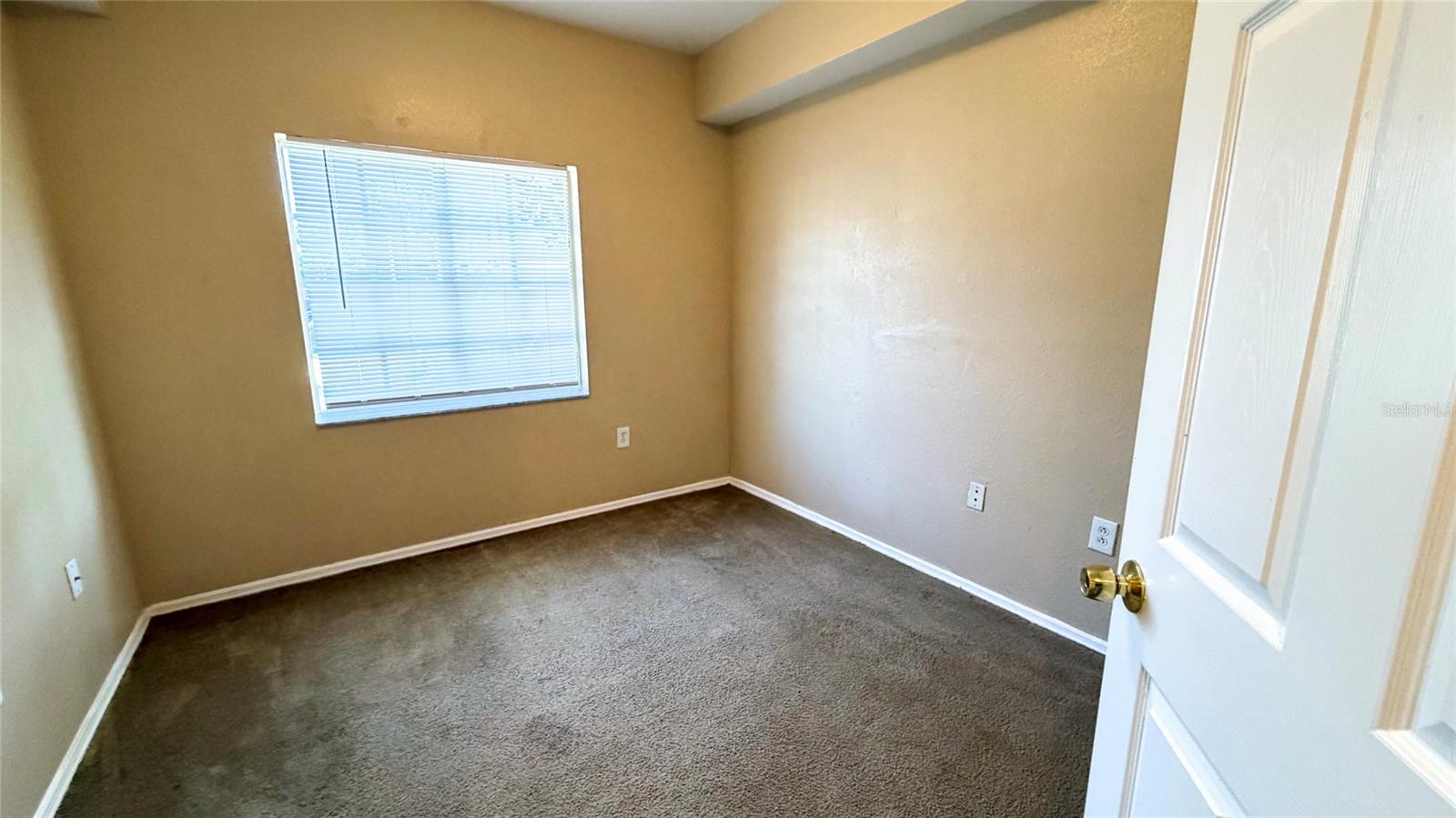 9523 Grovedale Cir #101 Property Photo 53