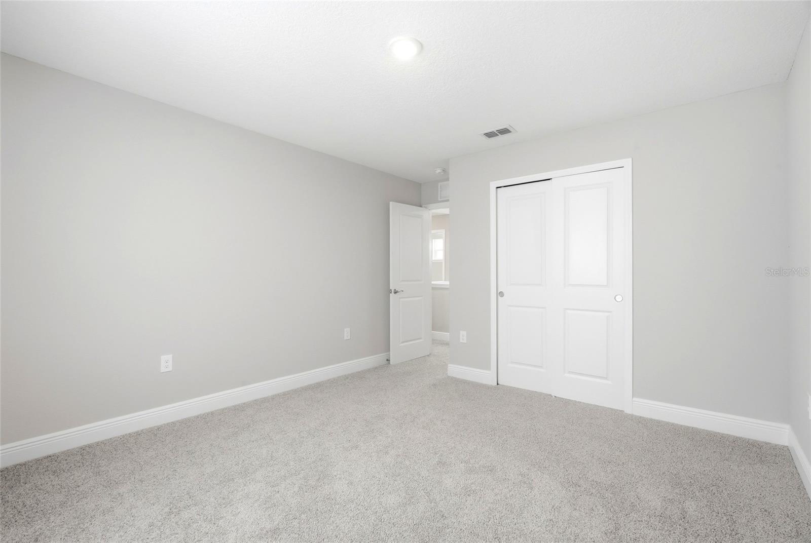 5282 Neil Dr Property Photo 42