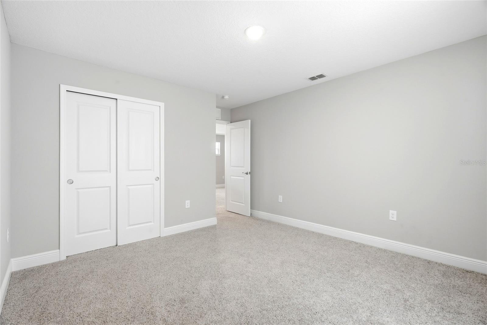 5282 Neil Dr Property Photo 43
