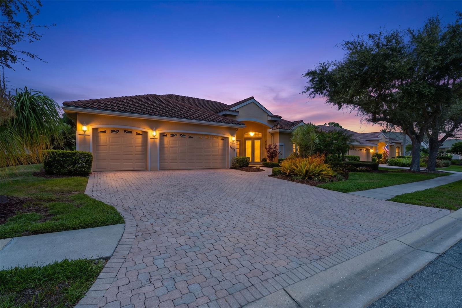 6803 Coyote Ridge Ct Property Photo 1