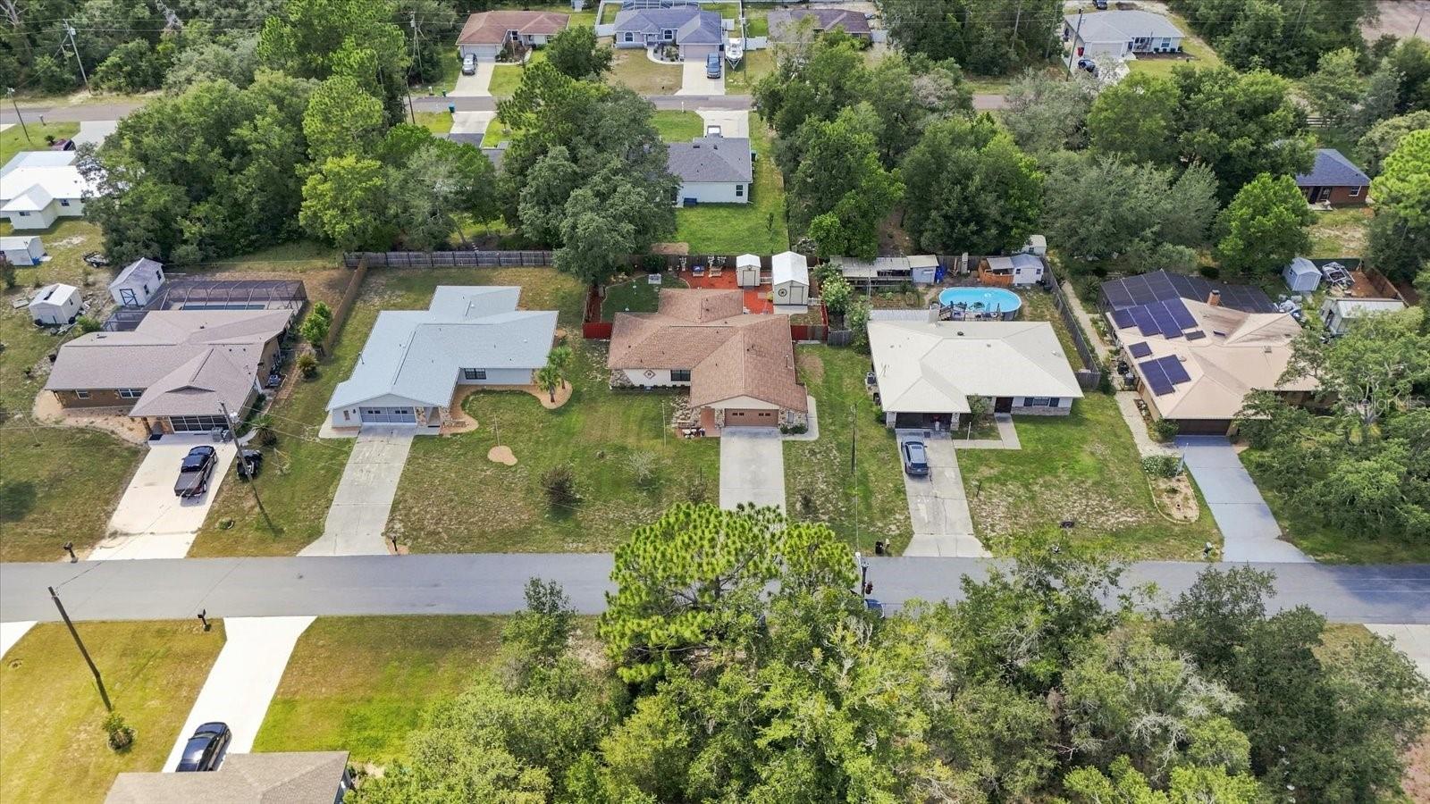 8830 N Amboy Dr Property Photo 34