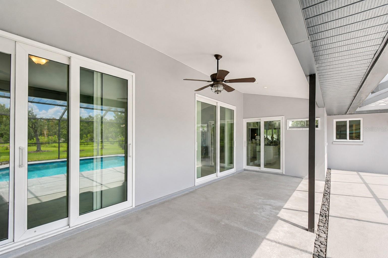 6608 Thoroughbred Loop Property Photo 27