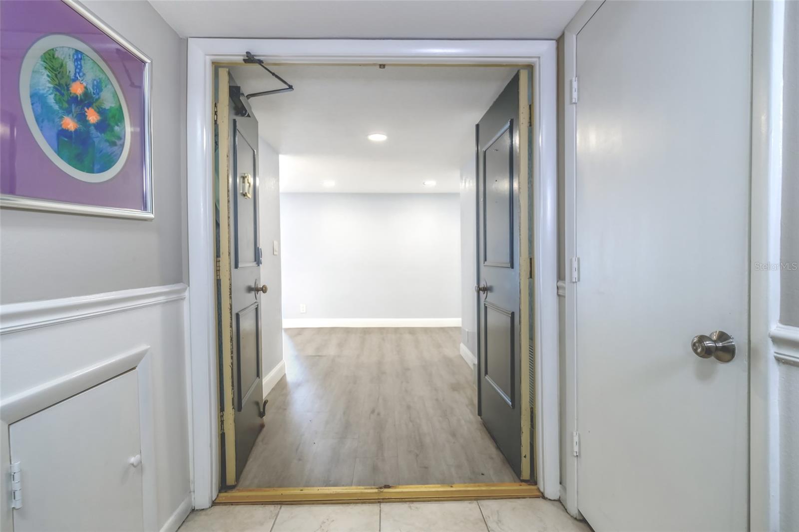 220 Belleview Blvd #812 Property Photo 3