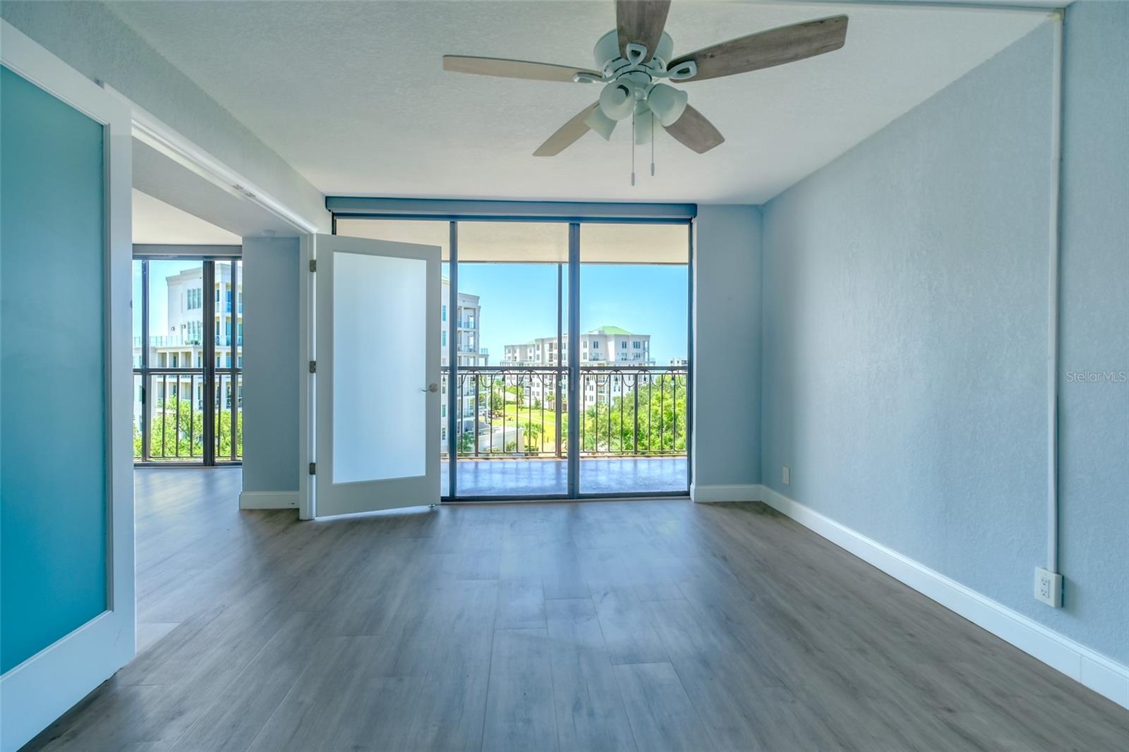 220 Belleview Blvd #812 Property Photo 29