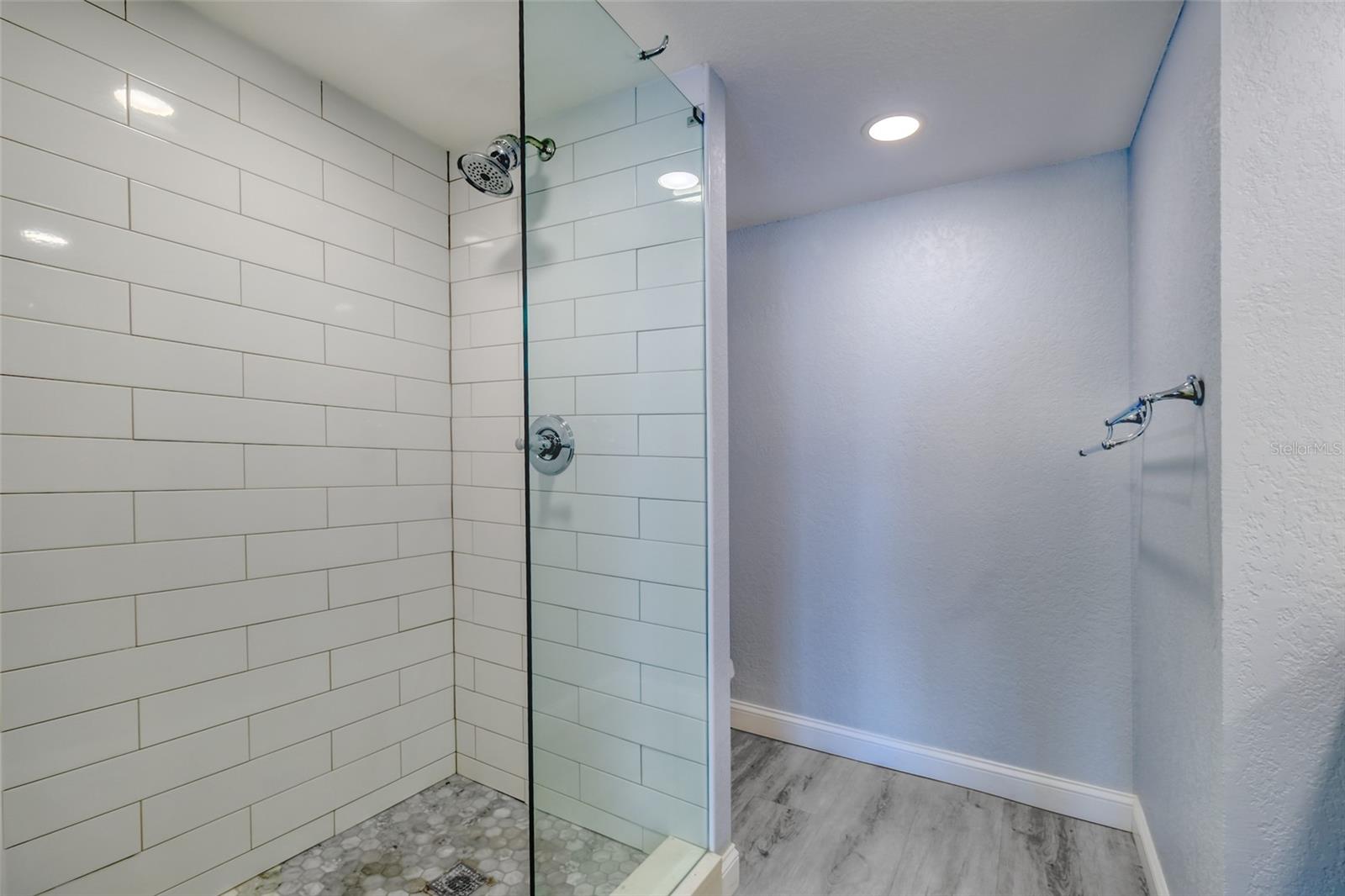 220 Belleview Blvd #812 Property Photo 33