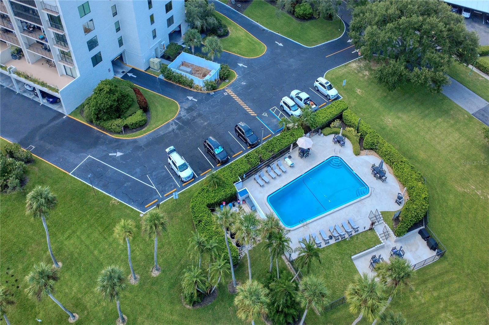 220 Belleview Blvd #812 Property Photo 54