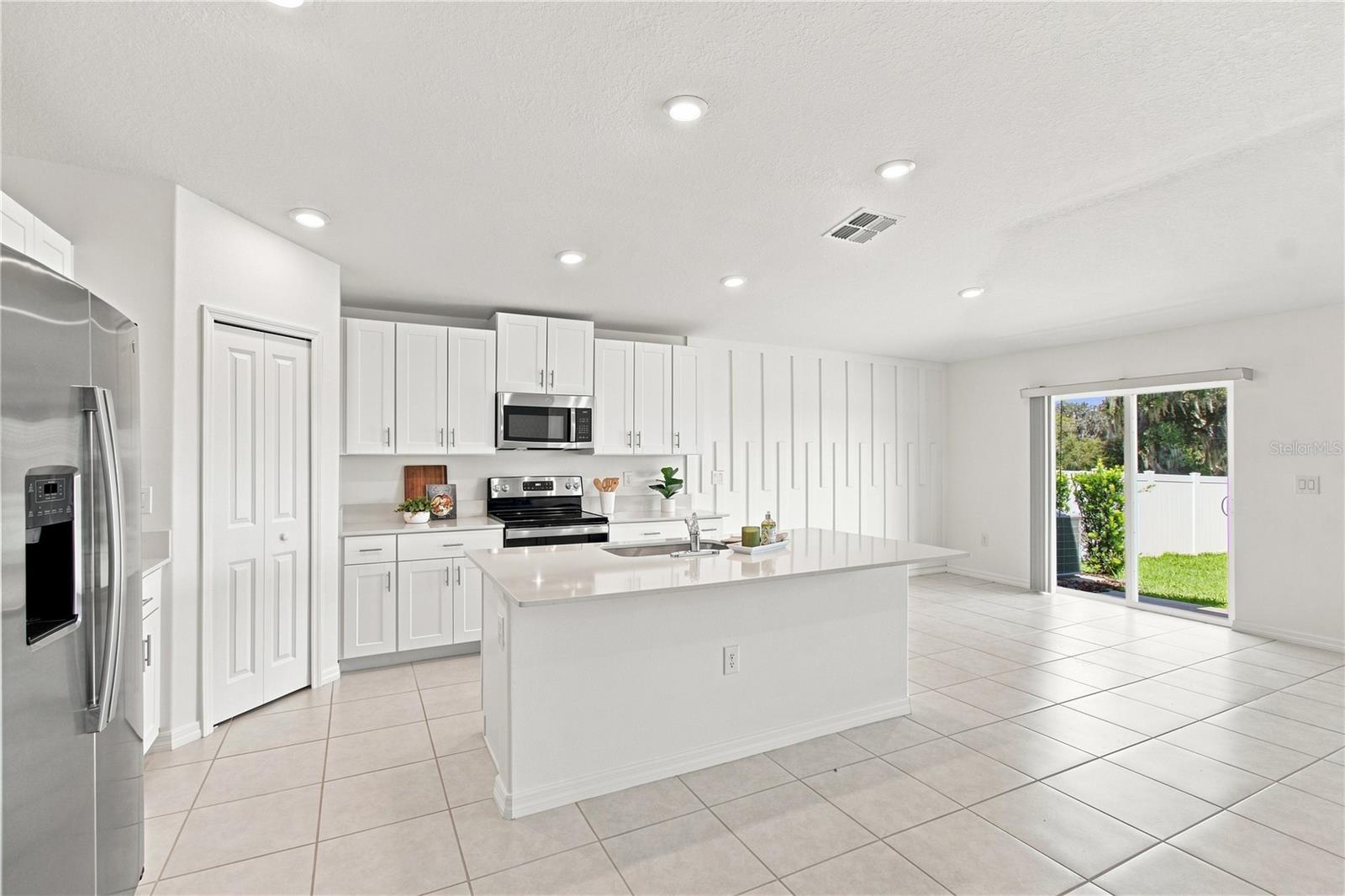 2803 Red Egret Dr Property Photo 8