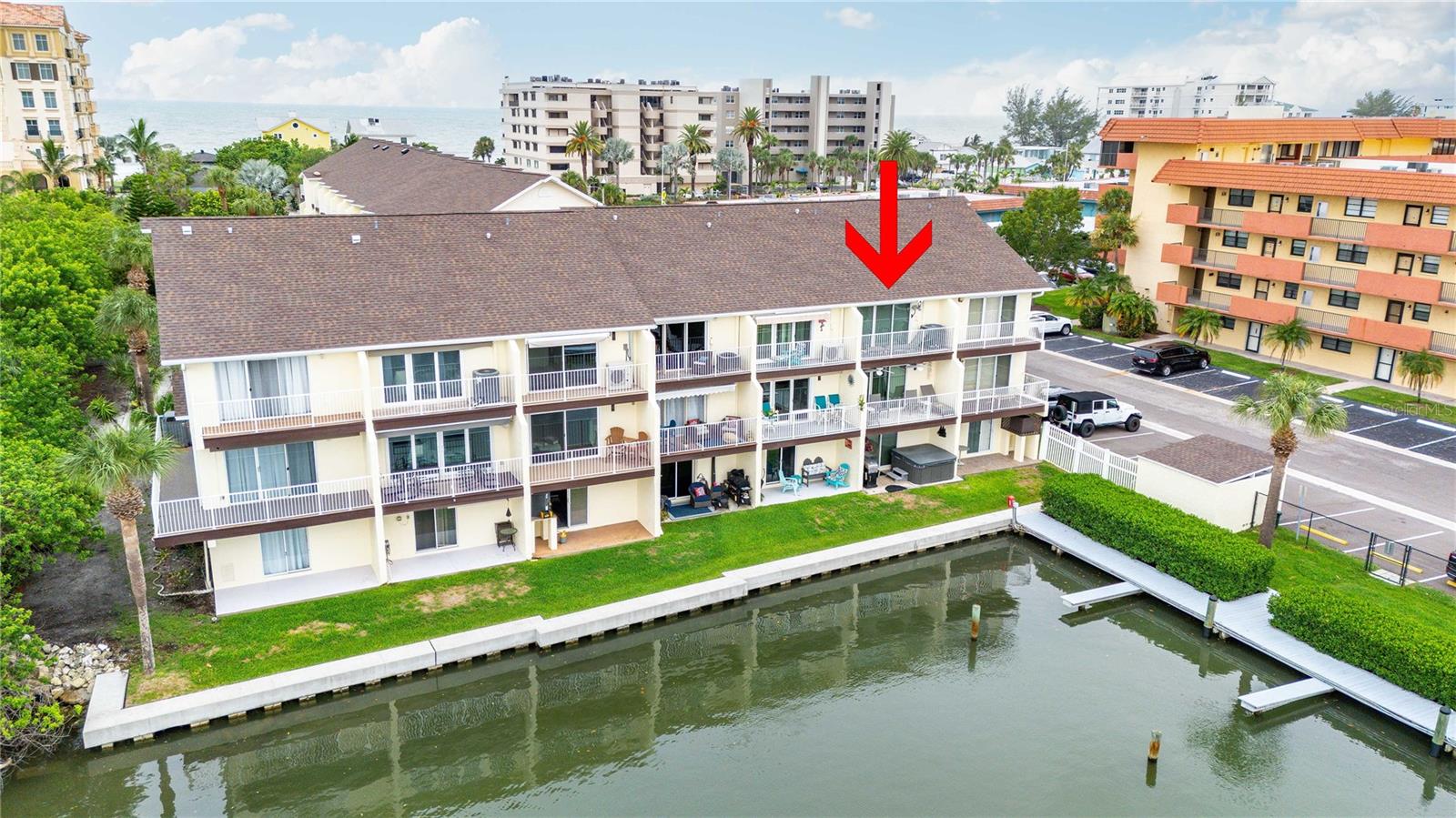 19651 GULF BLVD #B2 Property Photo 1