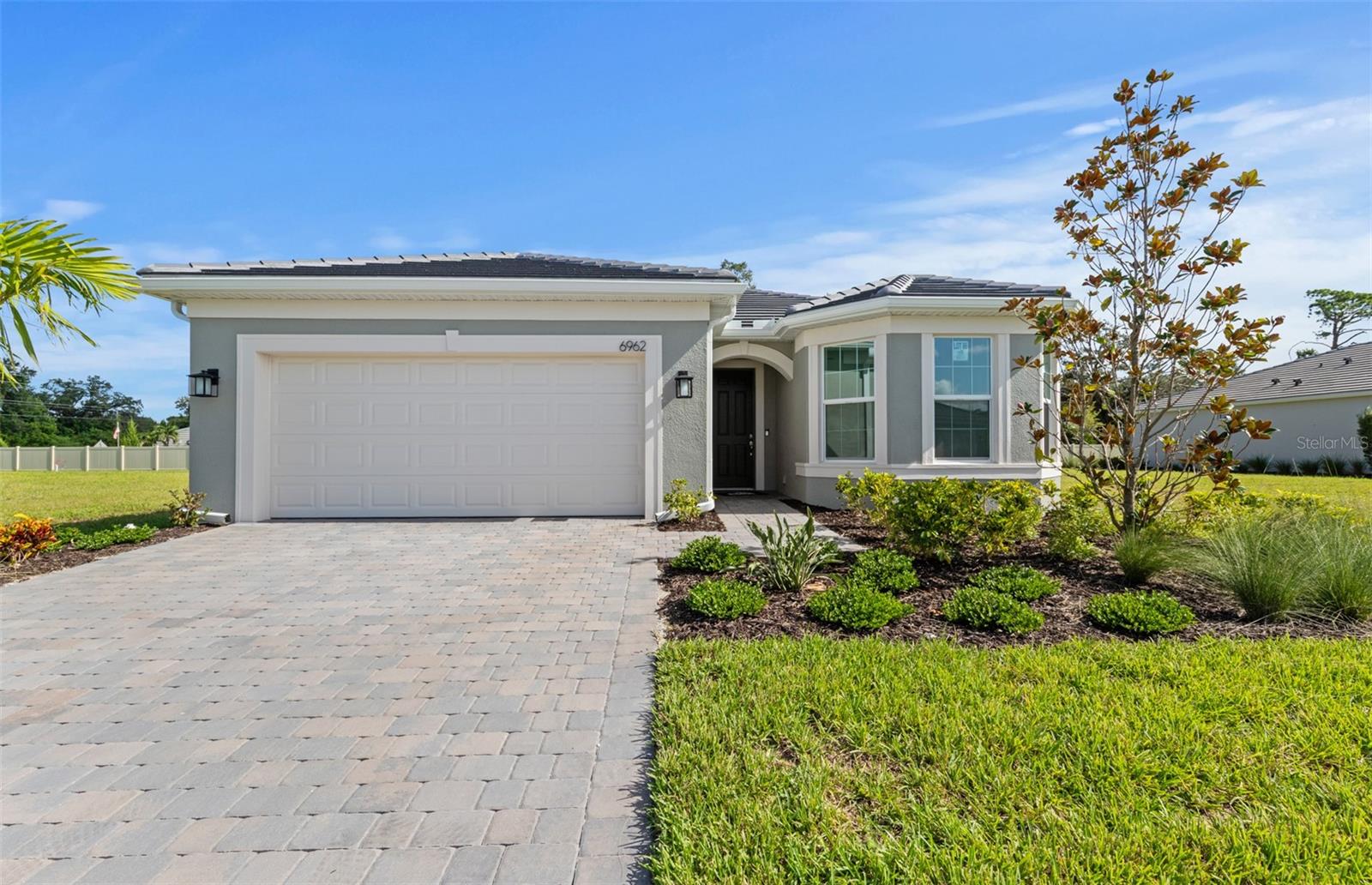 6962 Minneola Ct Property Photo 2