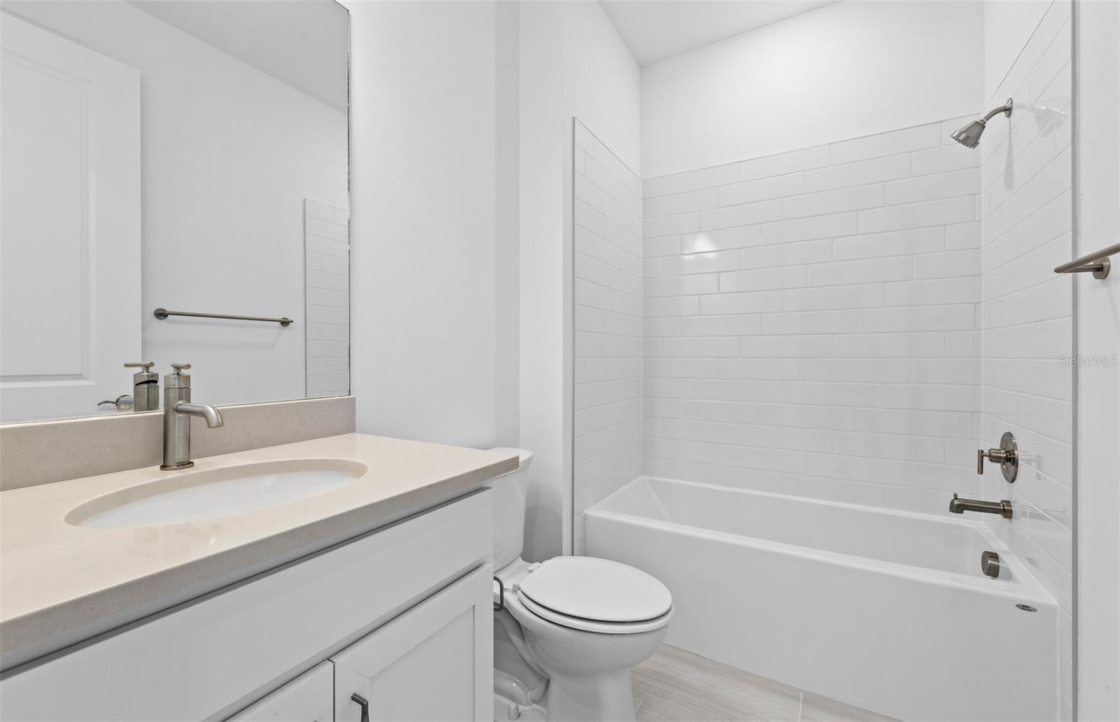 6962 Minneola Ct Property Photo 7