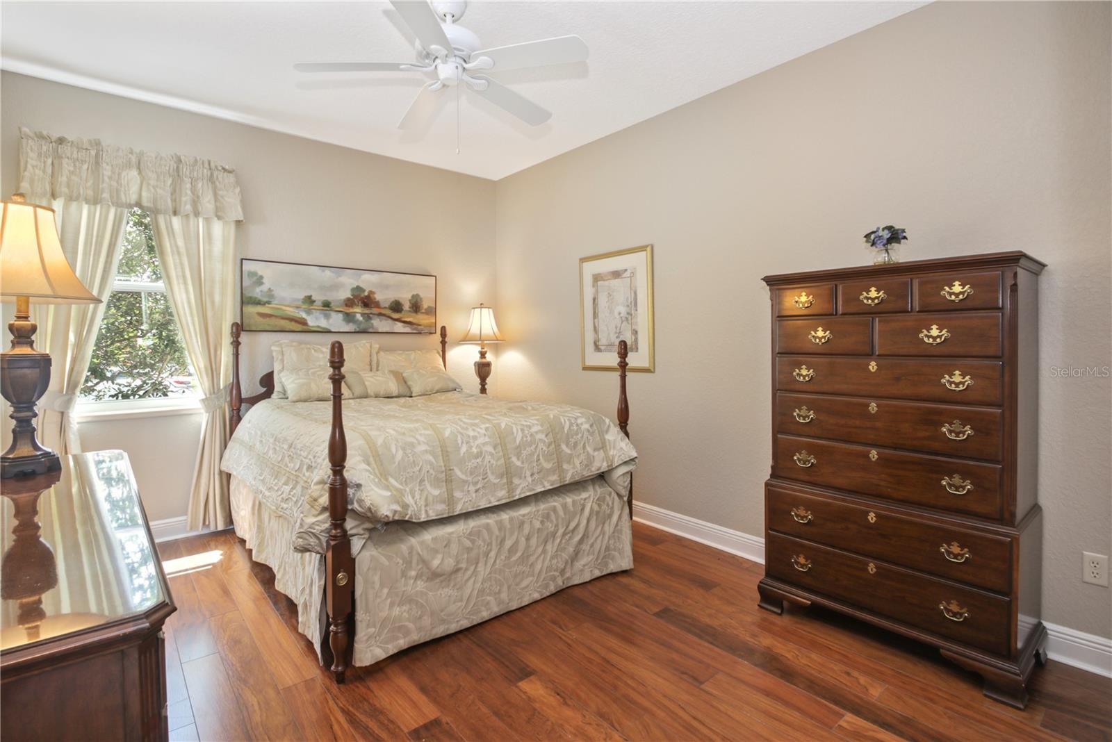 1596 Birmingham Ter Property Photo 23