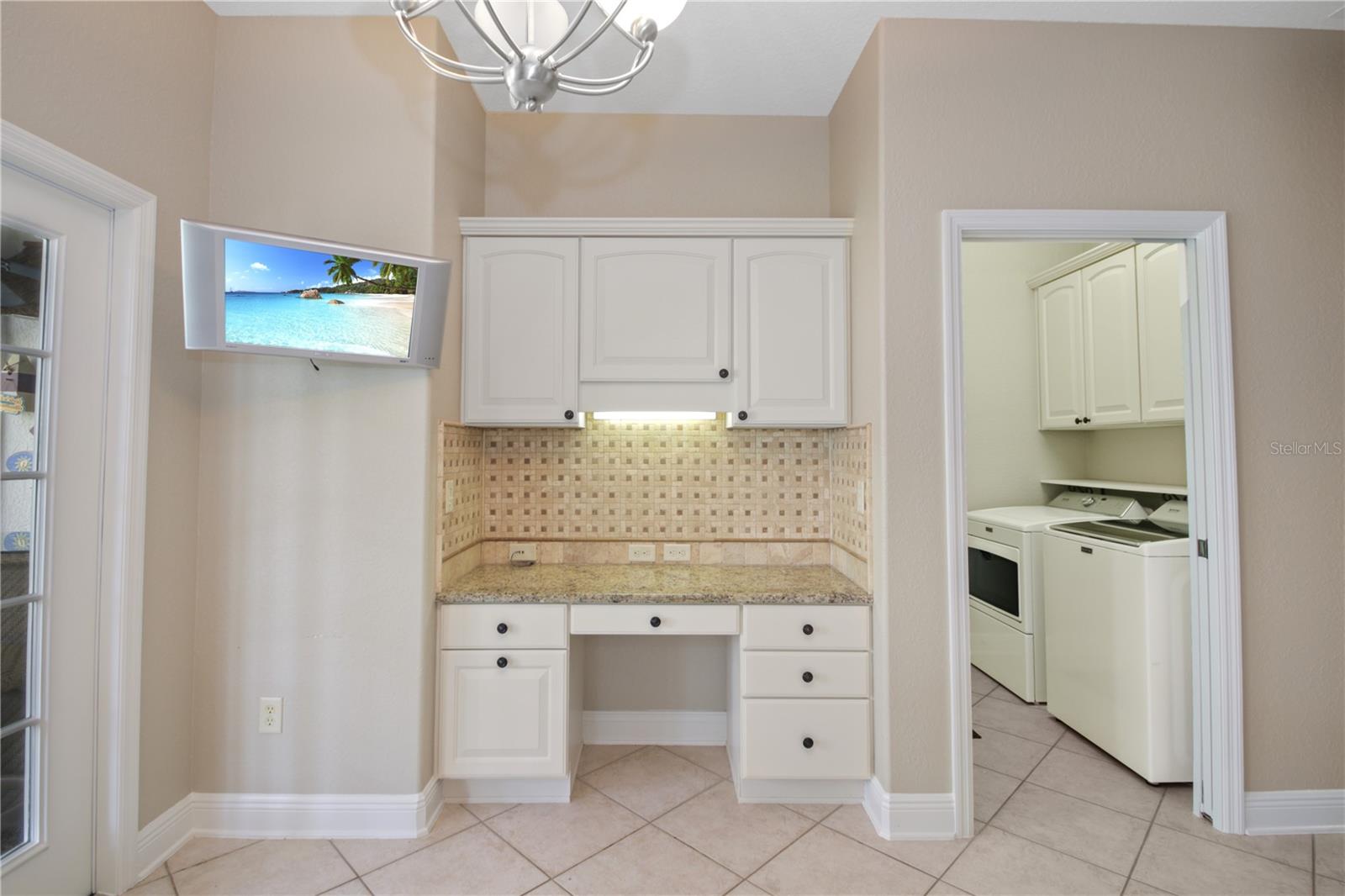 1596 Birmingham Ter Property Photo 32