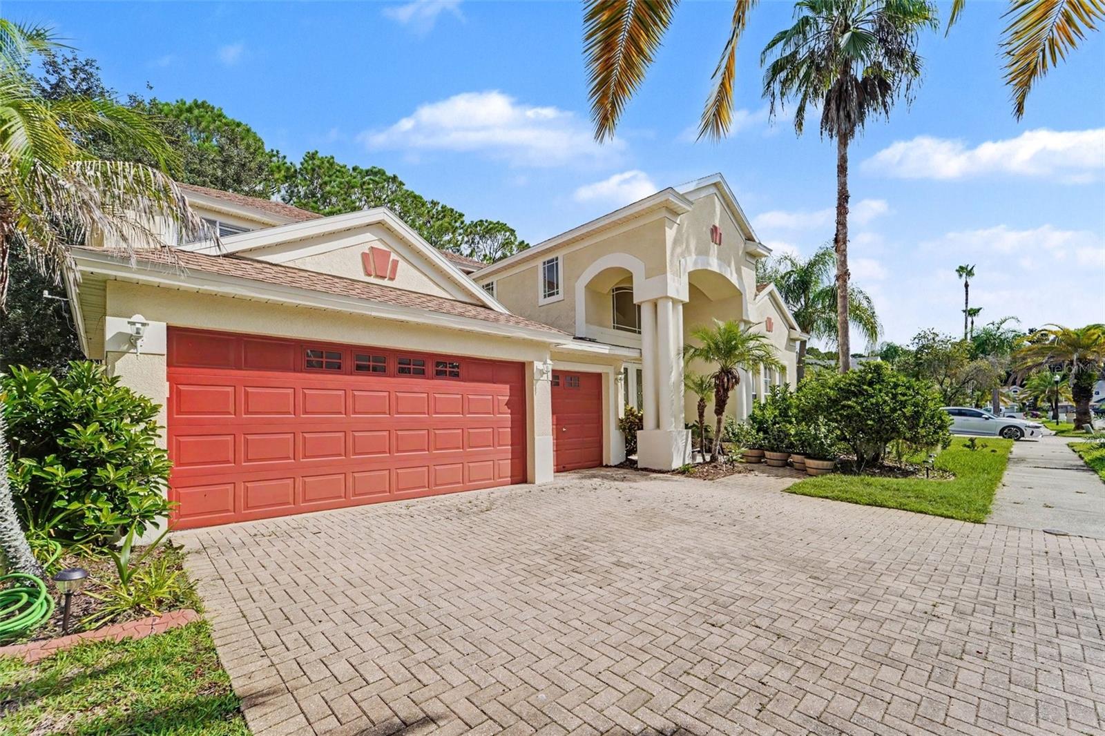 10409 Canary Isle Dr Property Photo 1