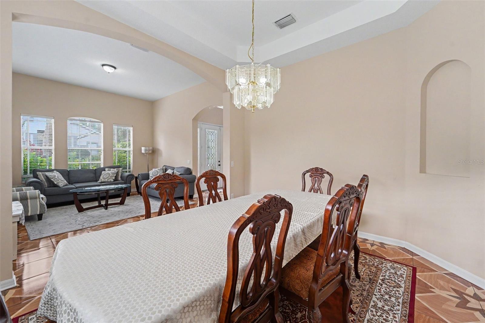 10409 Canary Isle Dr Property Photo 7