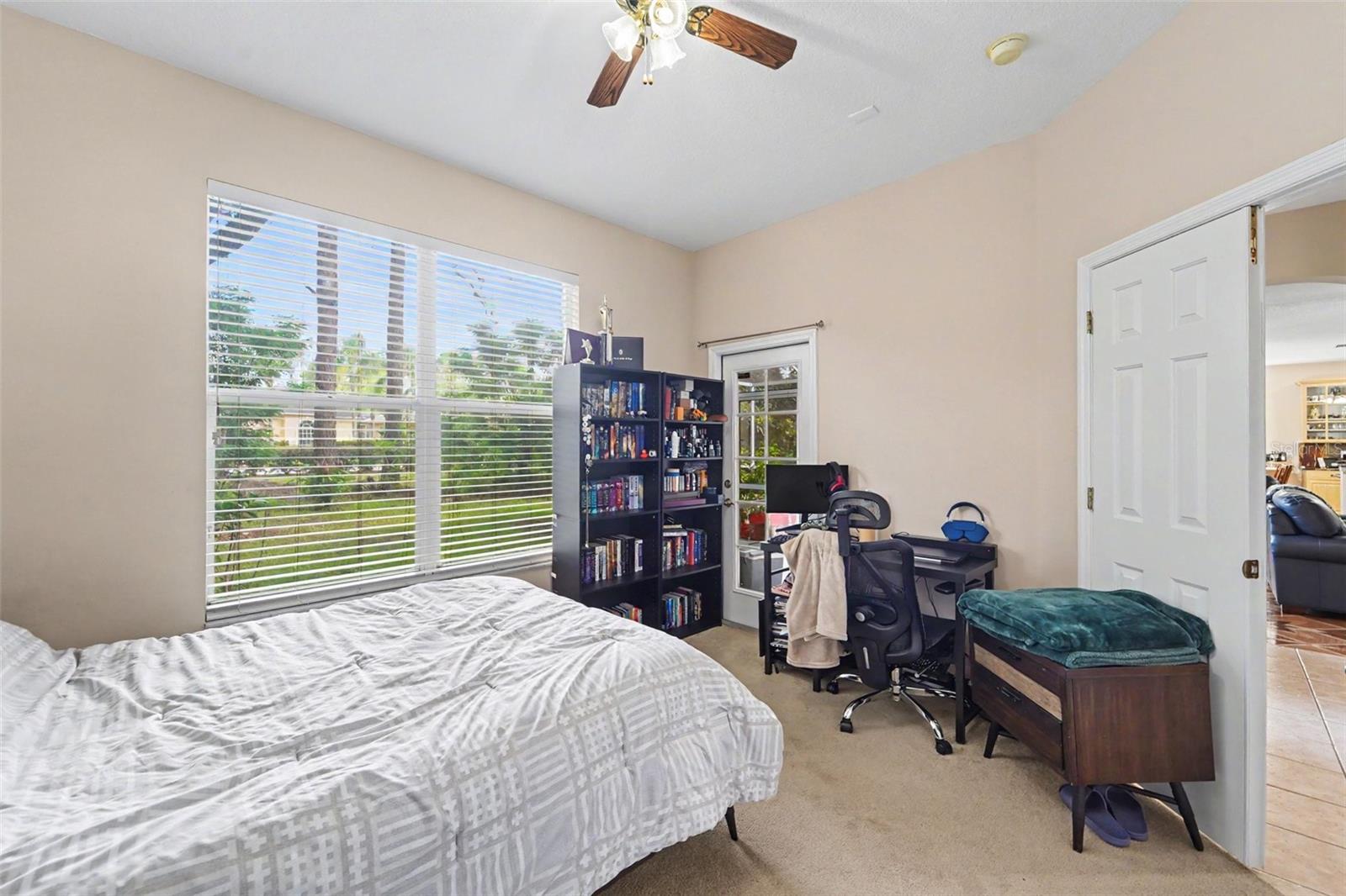 10409 Canary Isle Dr Property Photo 18
