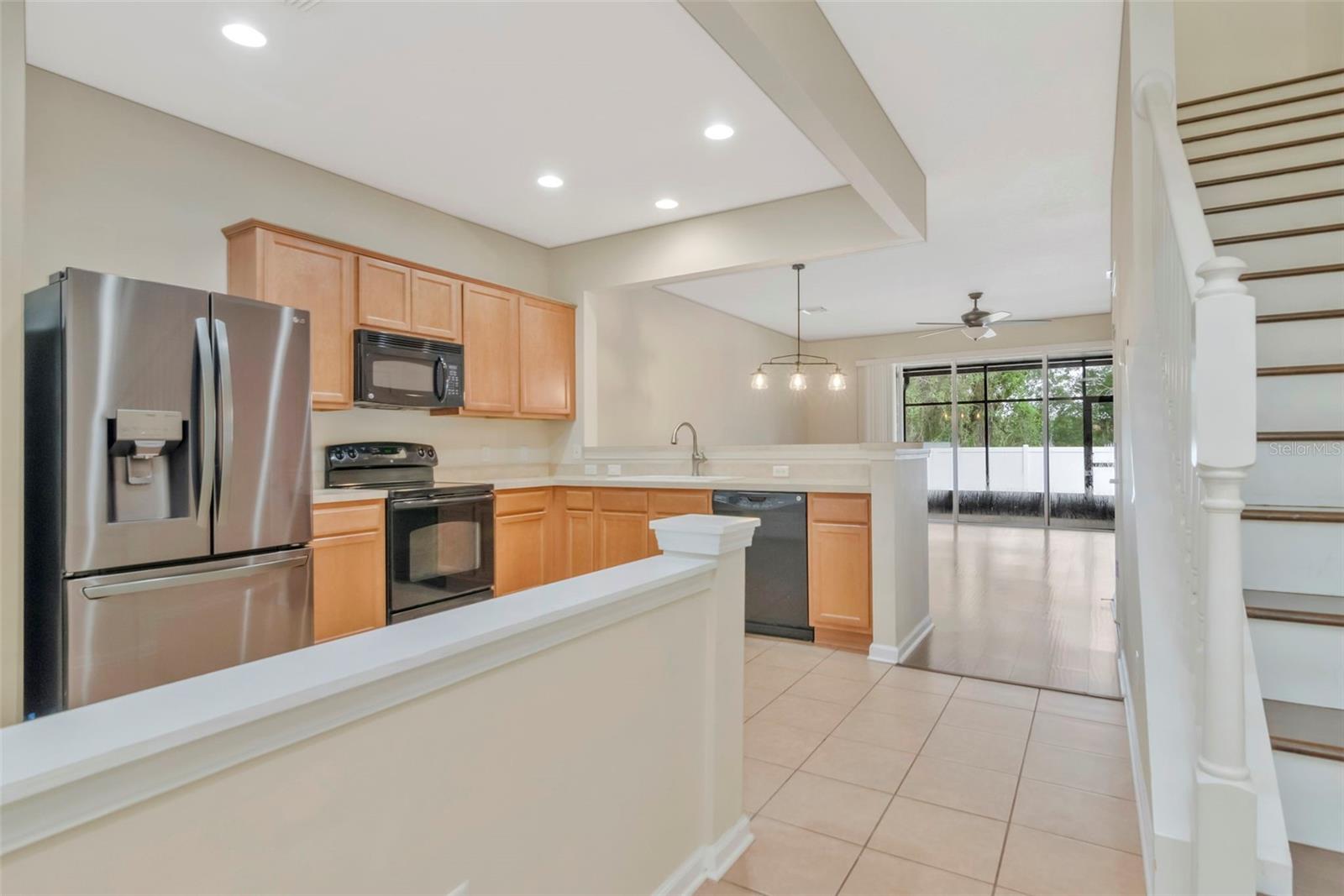 10208 Estero Bay Ln Property Photo 11