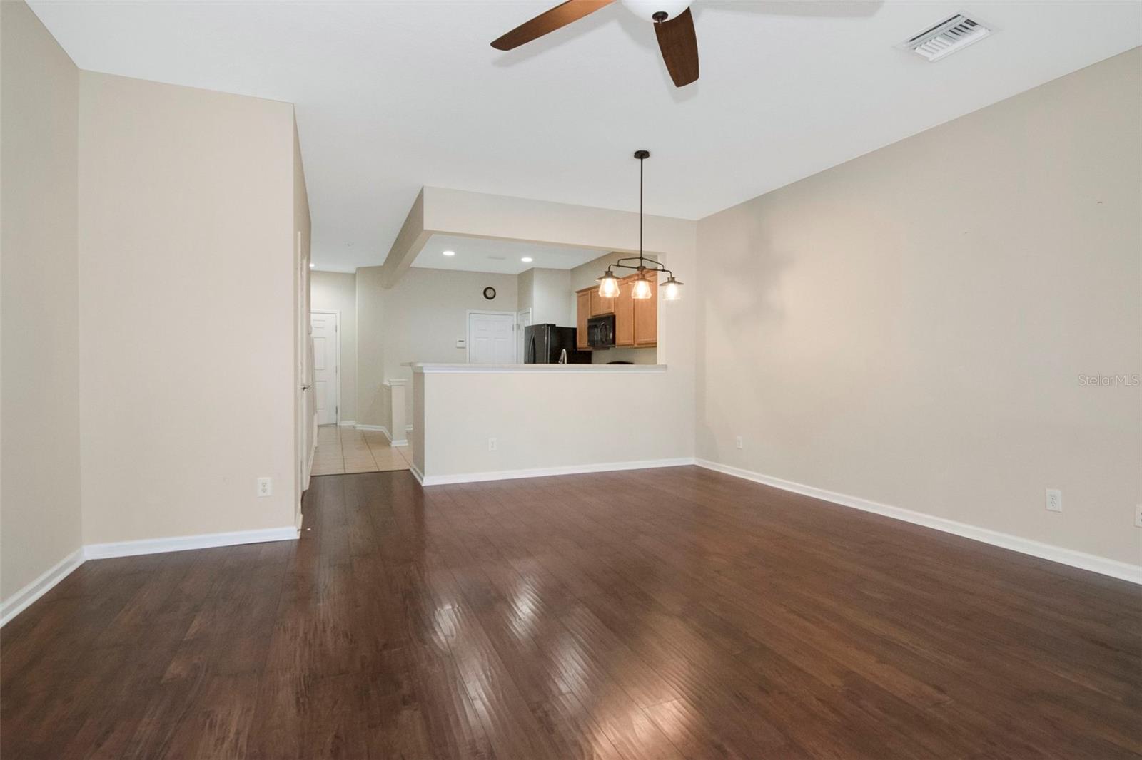 10208 Estero Bay Ln Property Photo 17