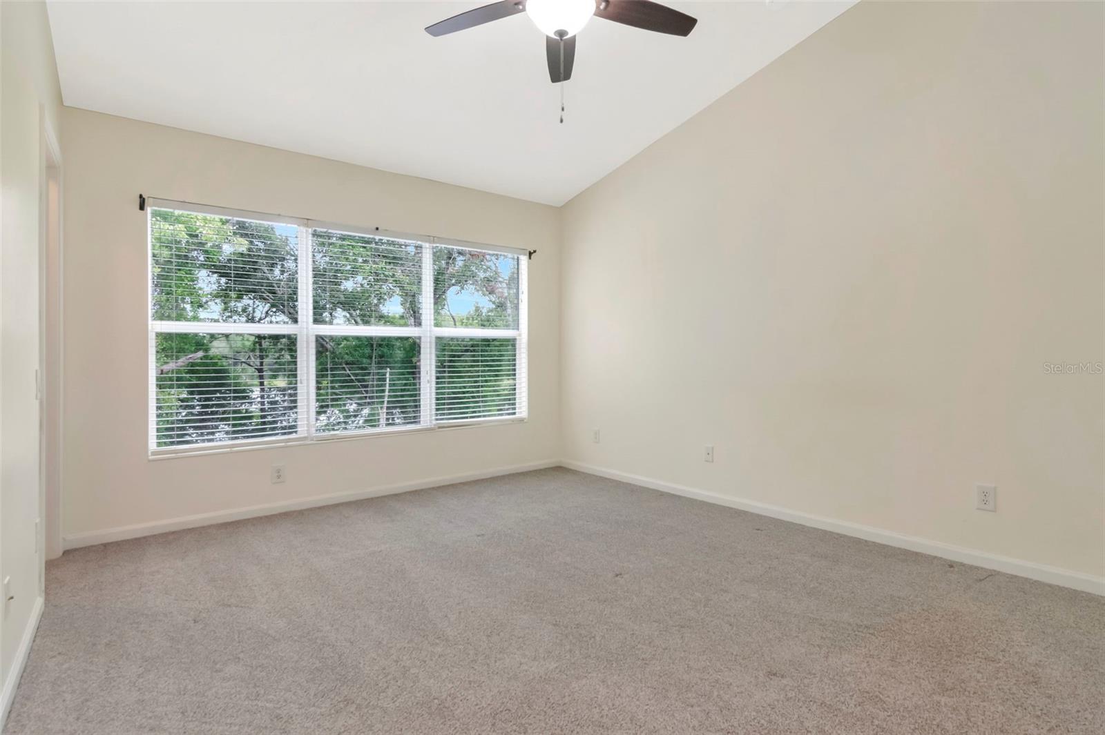 10208 Estero Bay Ln Property Photo 24
