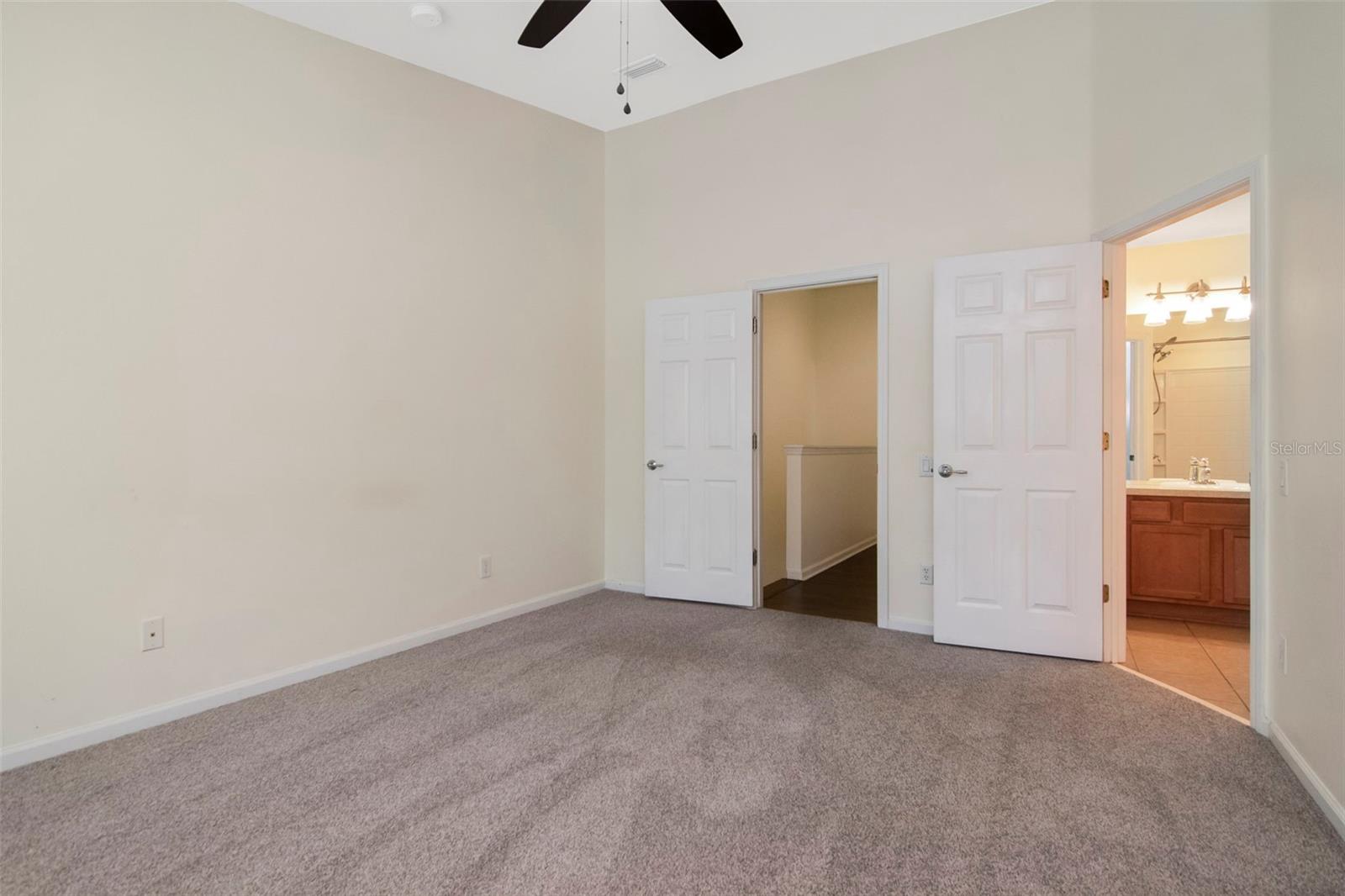 10208 Estero Bay Ln Property Photo 25