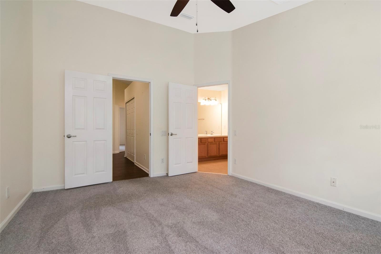 10208 Estero Bay Ln Property Photo 26