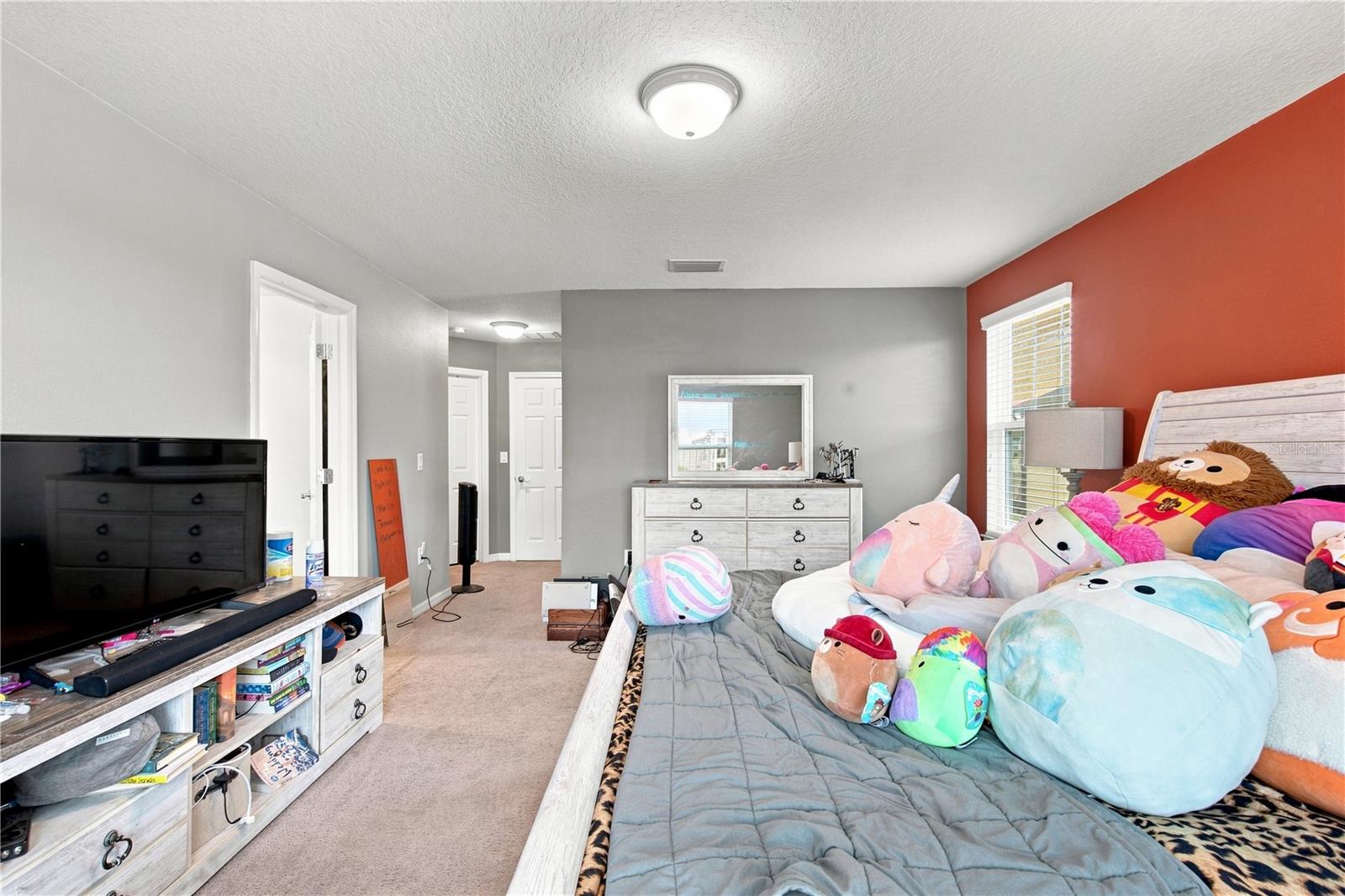 9237 Hillcroft Dr Property Photo 34