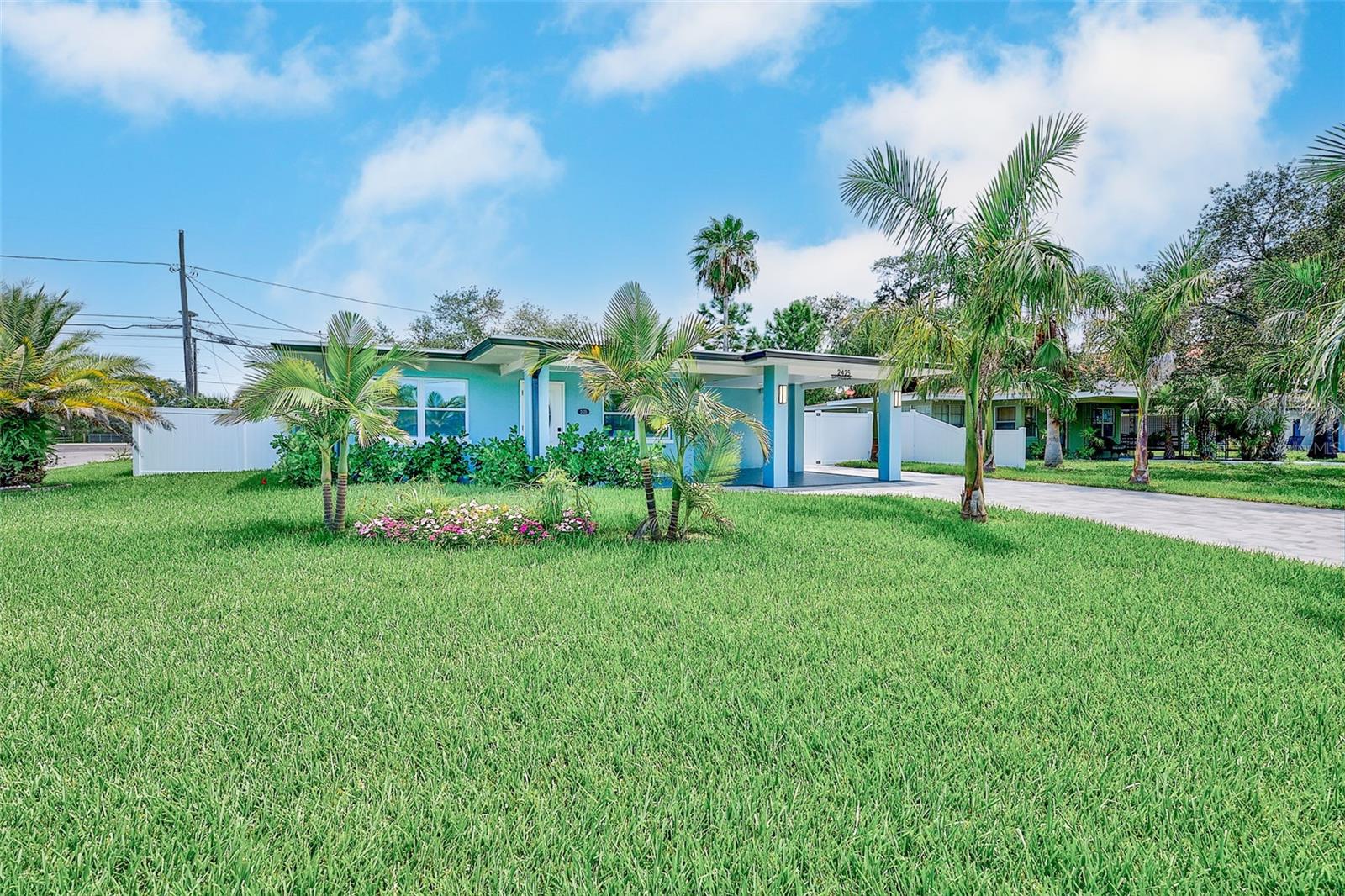 2425 Baywood Dr E Property Photo 44