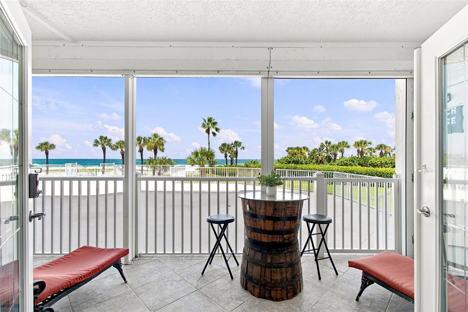 1582 Gulf Blvd #1106 Property Photo 4
