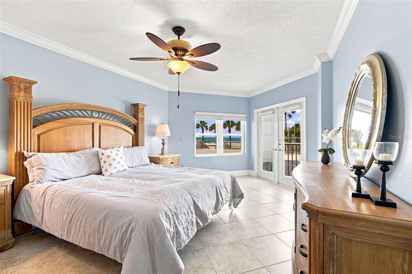 1582 Gulf Blvd #1106 Property Photo 5