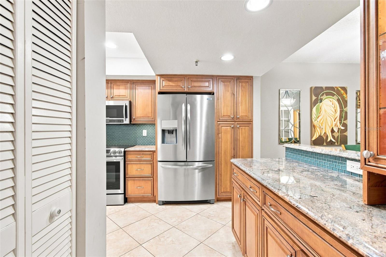 1582 Gulf Blvd #1106 Property Photo 20