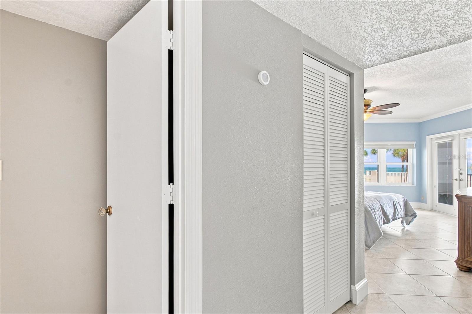 1582 Gulf Blvd #1106 Property Photo 30
