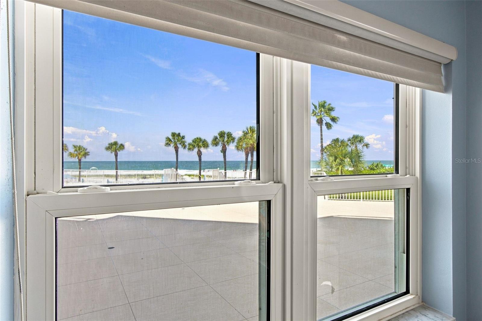 1582 Gulf Blvd #1106 Property Photo 33