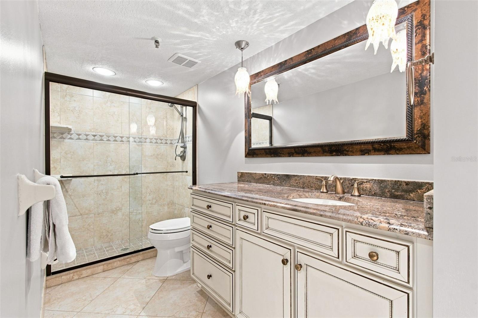1582 Gulf Blvd #1106 Property Photo 39