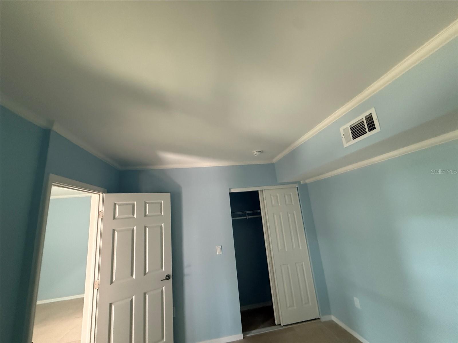179 Medallion Blvd #d Property Photo 18