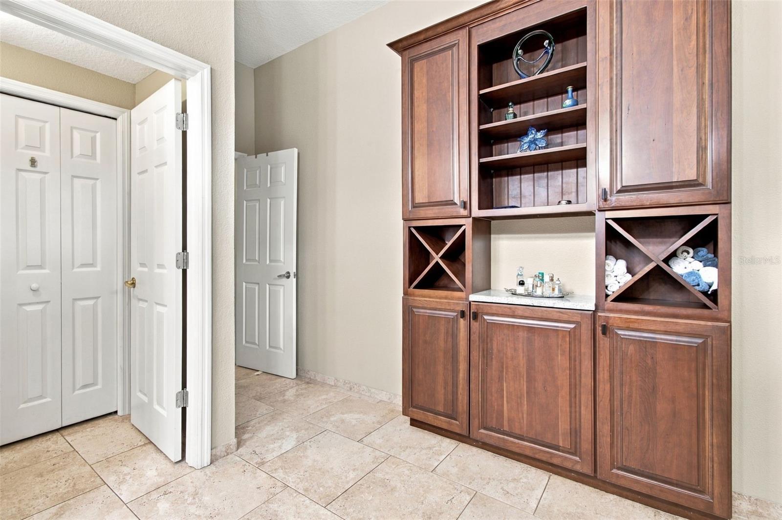 6901 Aqueduct Ter Property Photo 24