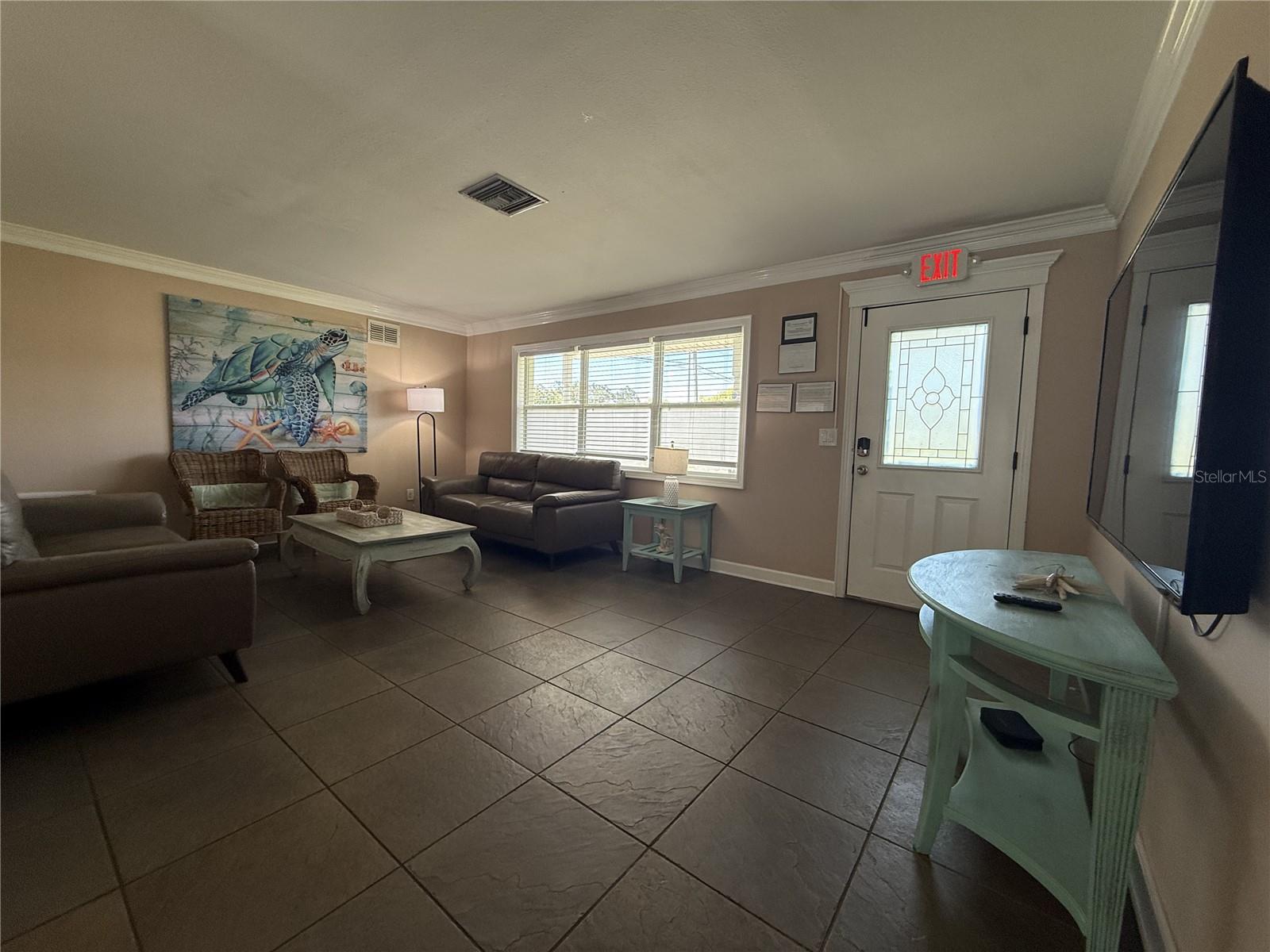 2398 Nolan Dr Property Photo 4