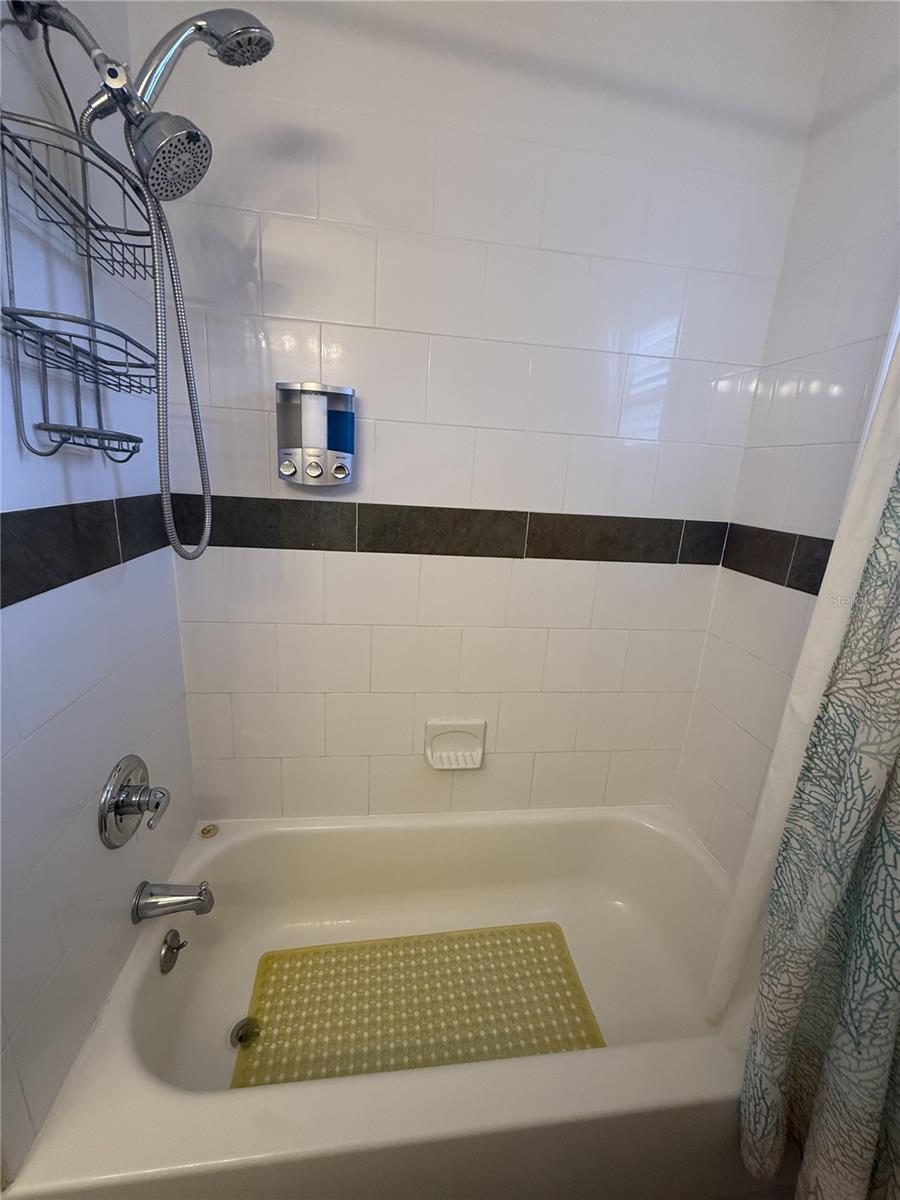 2398 Nolan Dr Property Photo 26