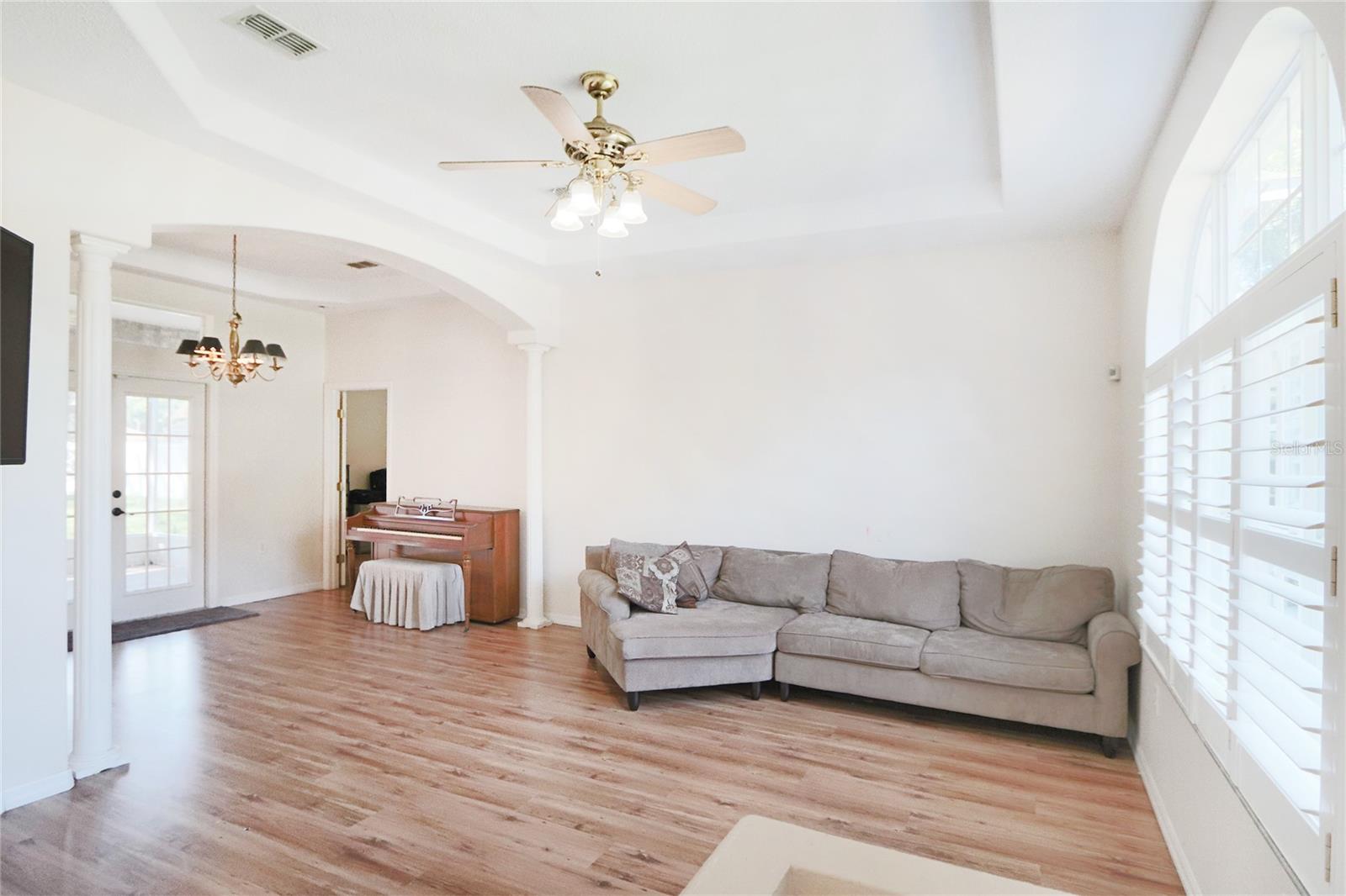 9180 Gillmar St Property Photo 11