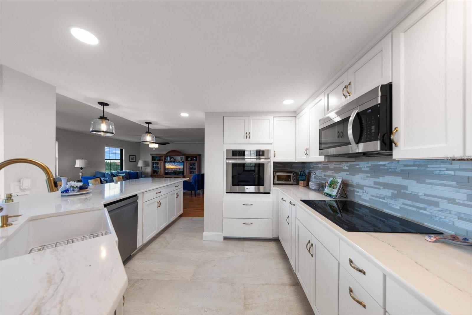 14820 Rue De Bayonne #505 Property Photo 35