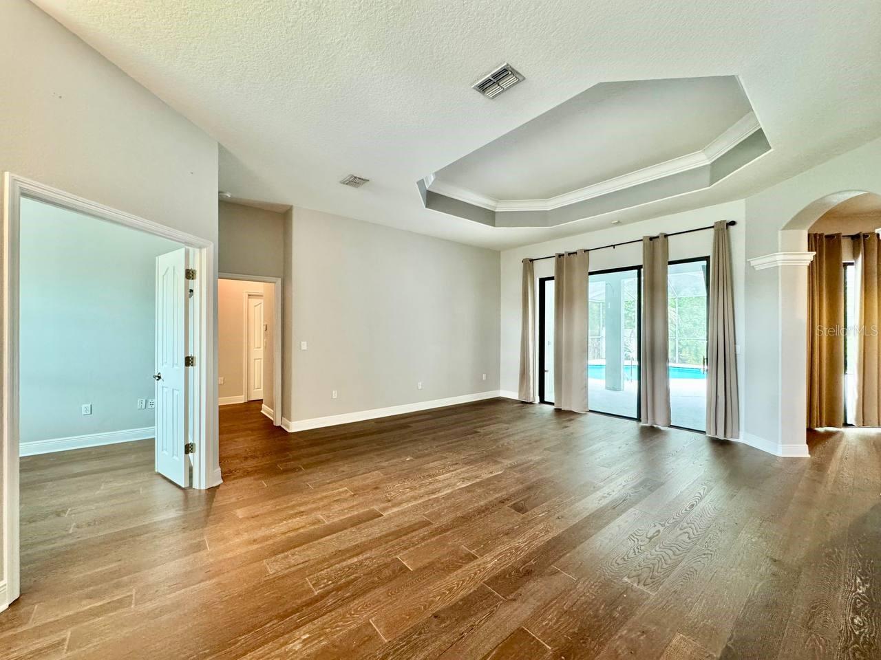 30518 Colehaven Ct Property Photo 4